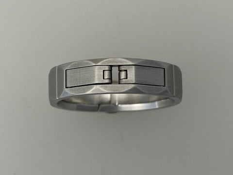 Size 10 3/4, 6mm wide CP-3